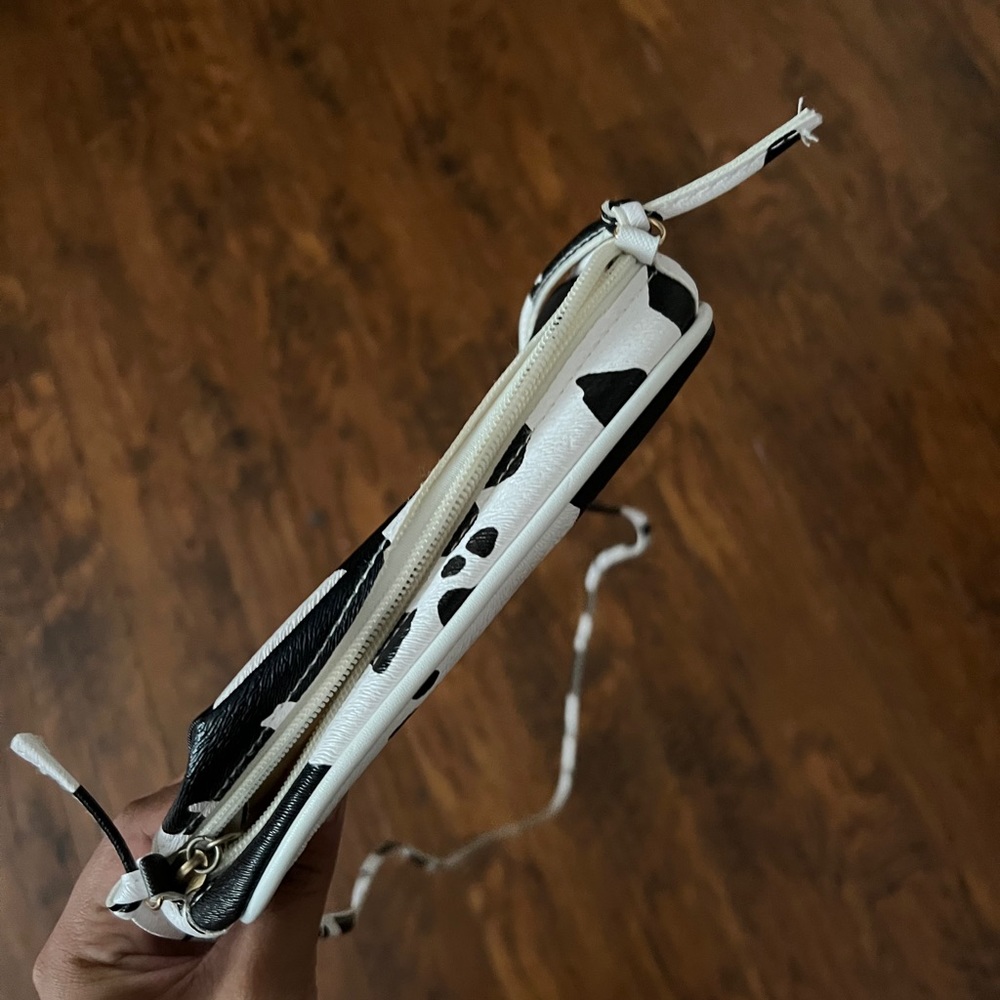 Small cross body purse